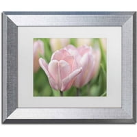 Védjegy Képzőművészet 'Pink Tulip Baronesse' vászon művészet: Cora Niele, fehér matt, ezüst keret
